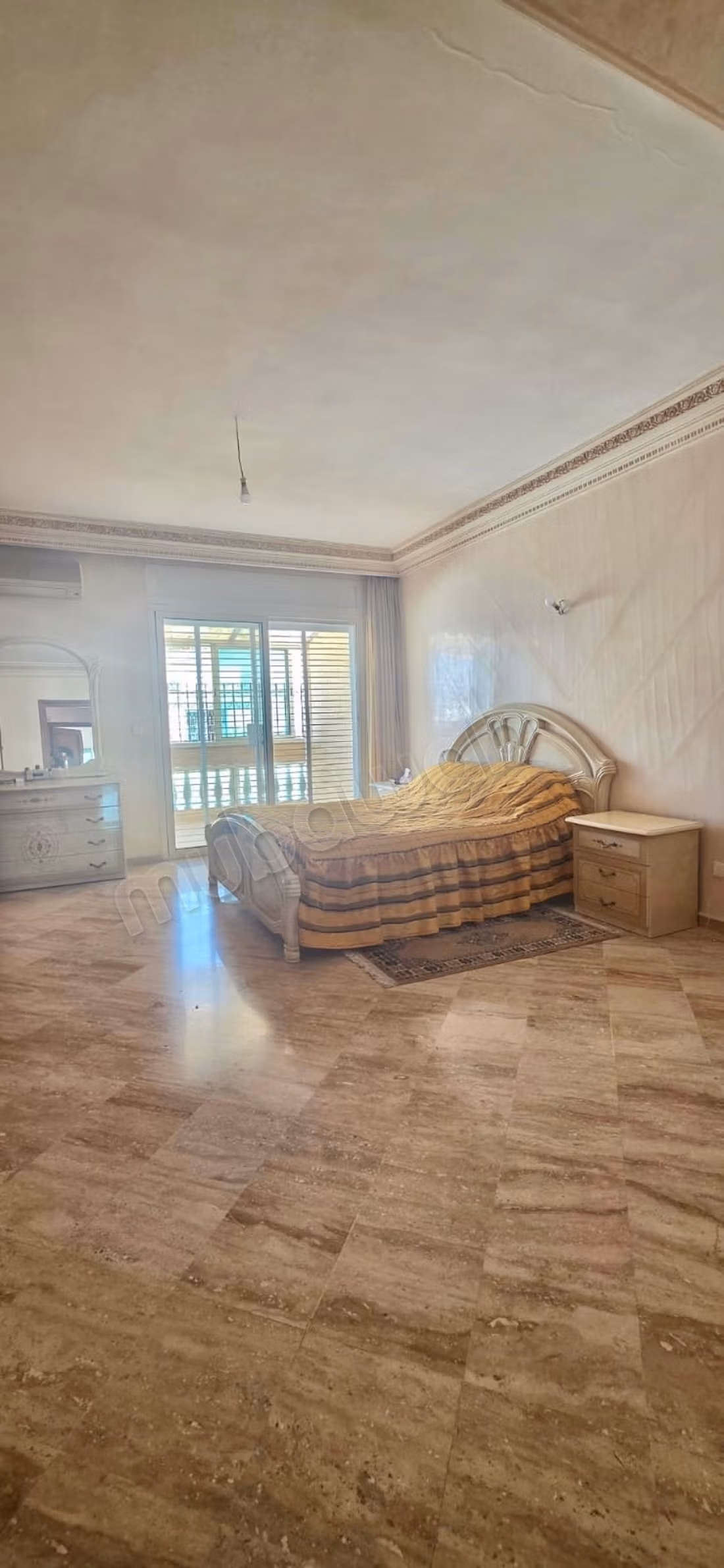 À vendre duplex à racine