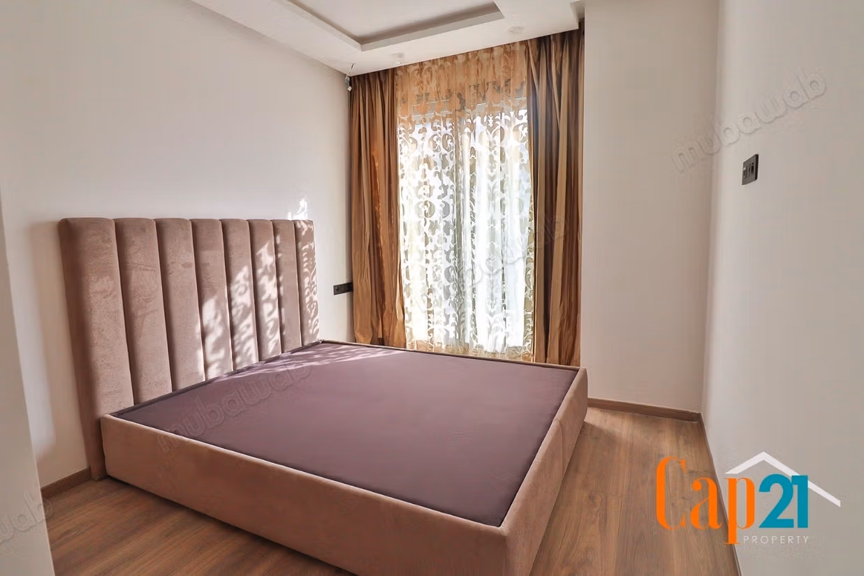 Apartamento de alto standing con terraza en alquiler