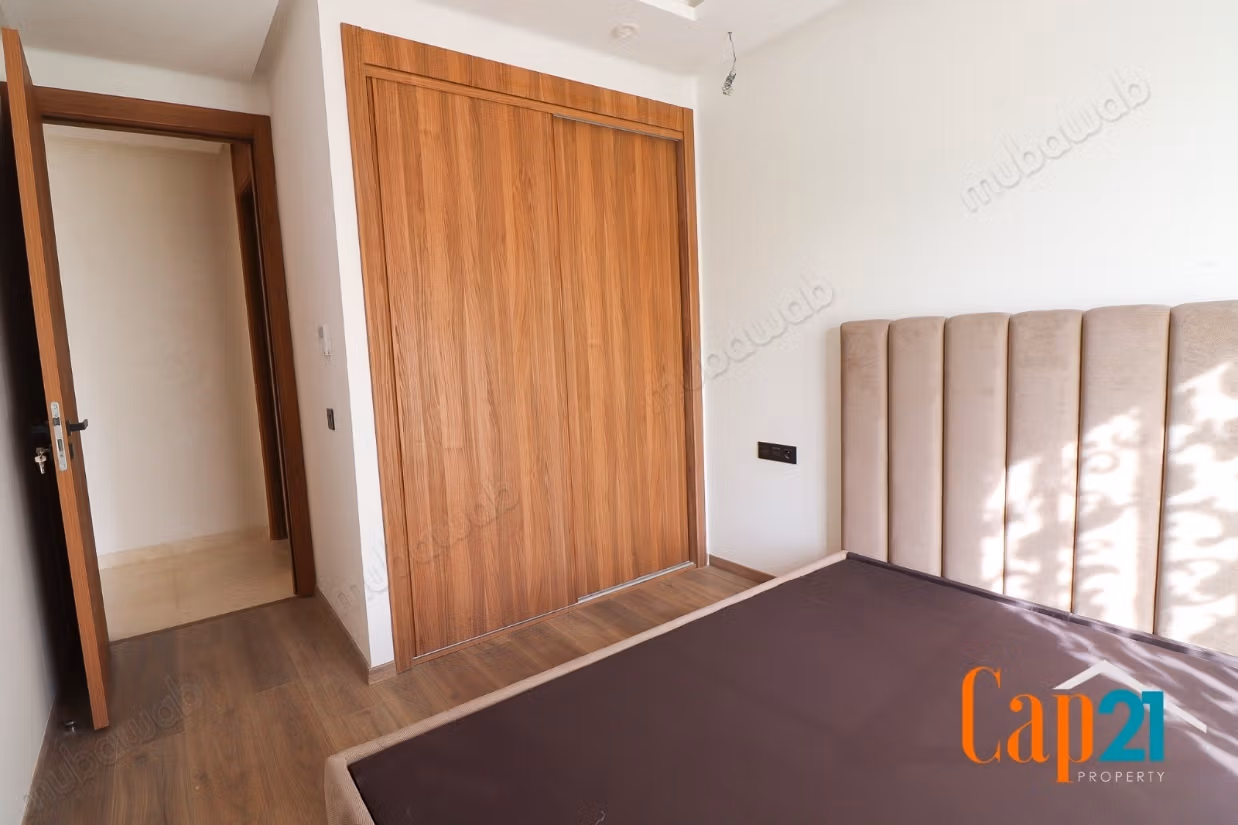 Apartamento de alto standing con terraza en alquiler