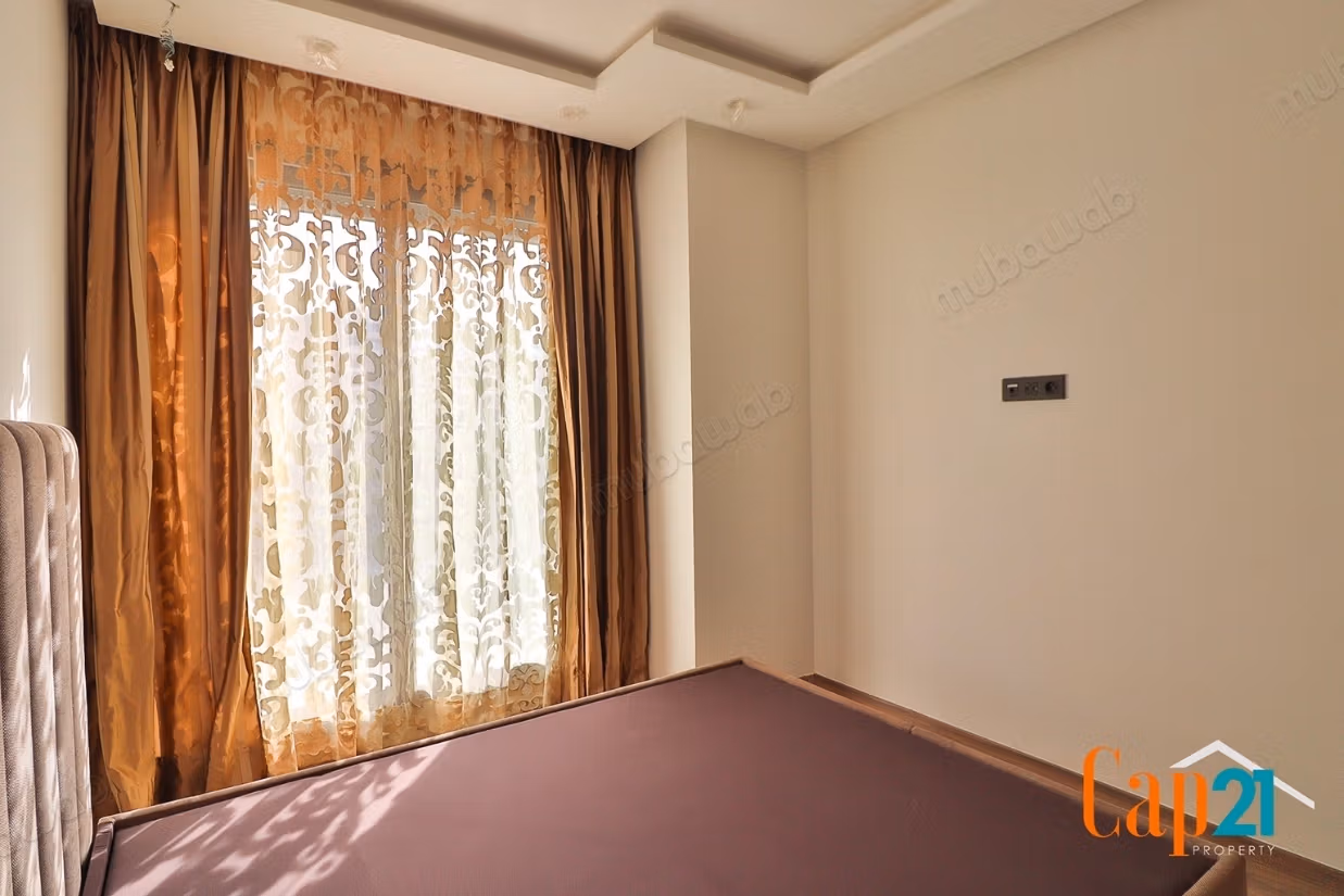 Apartamento de alto standing con terraza en alquiler