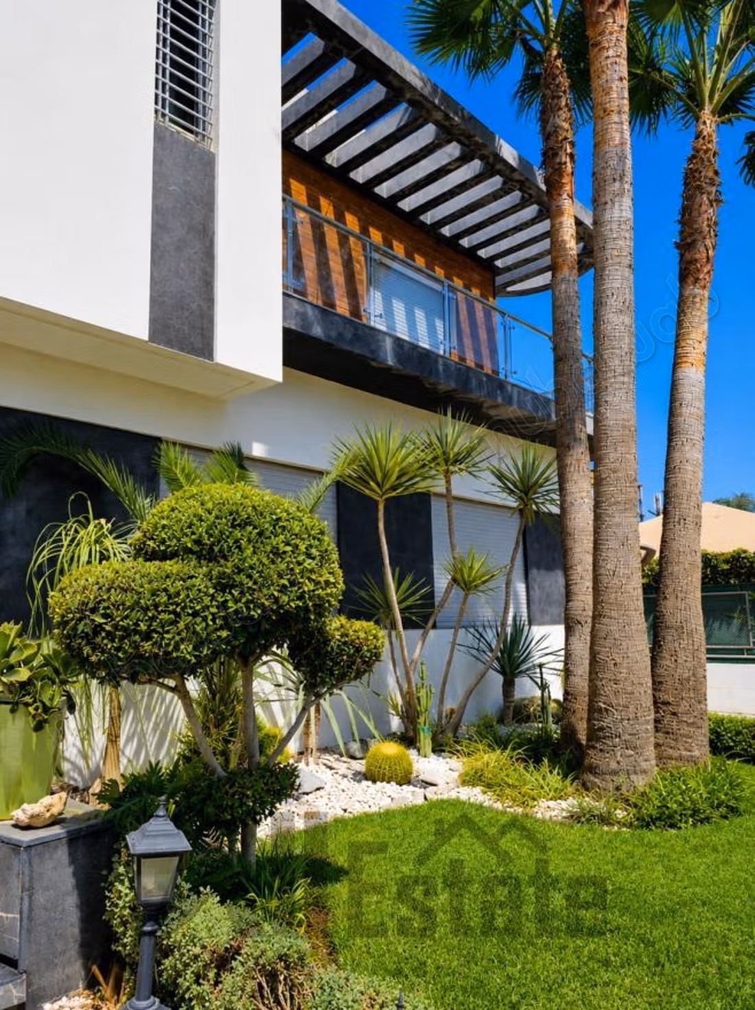 Villa d’Exception à Vendre – Bouskoura