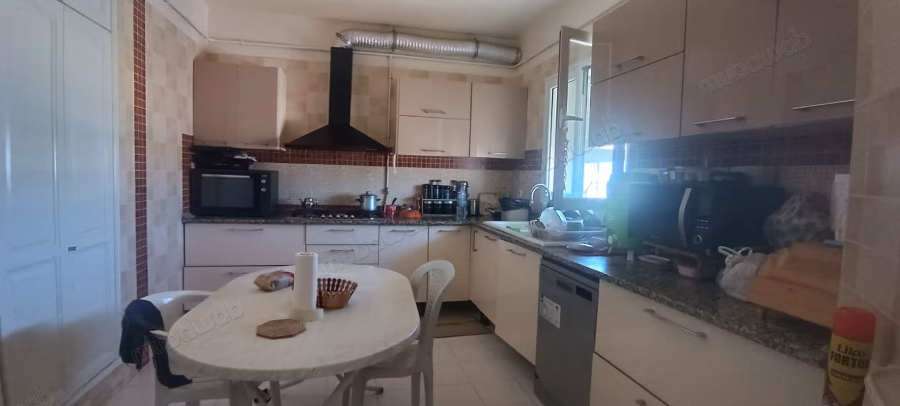 In vendita un ampio S4 di 208m2 a Ain Zaghouan