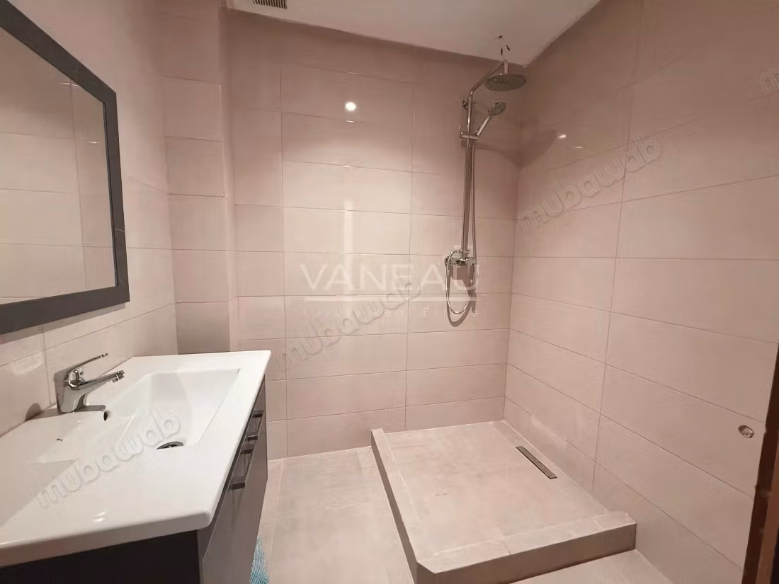 A vendre – Lot de deux appartements avec terrasses, Idéal investisseur – Guéliz, Marrakech