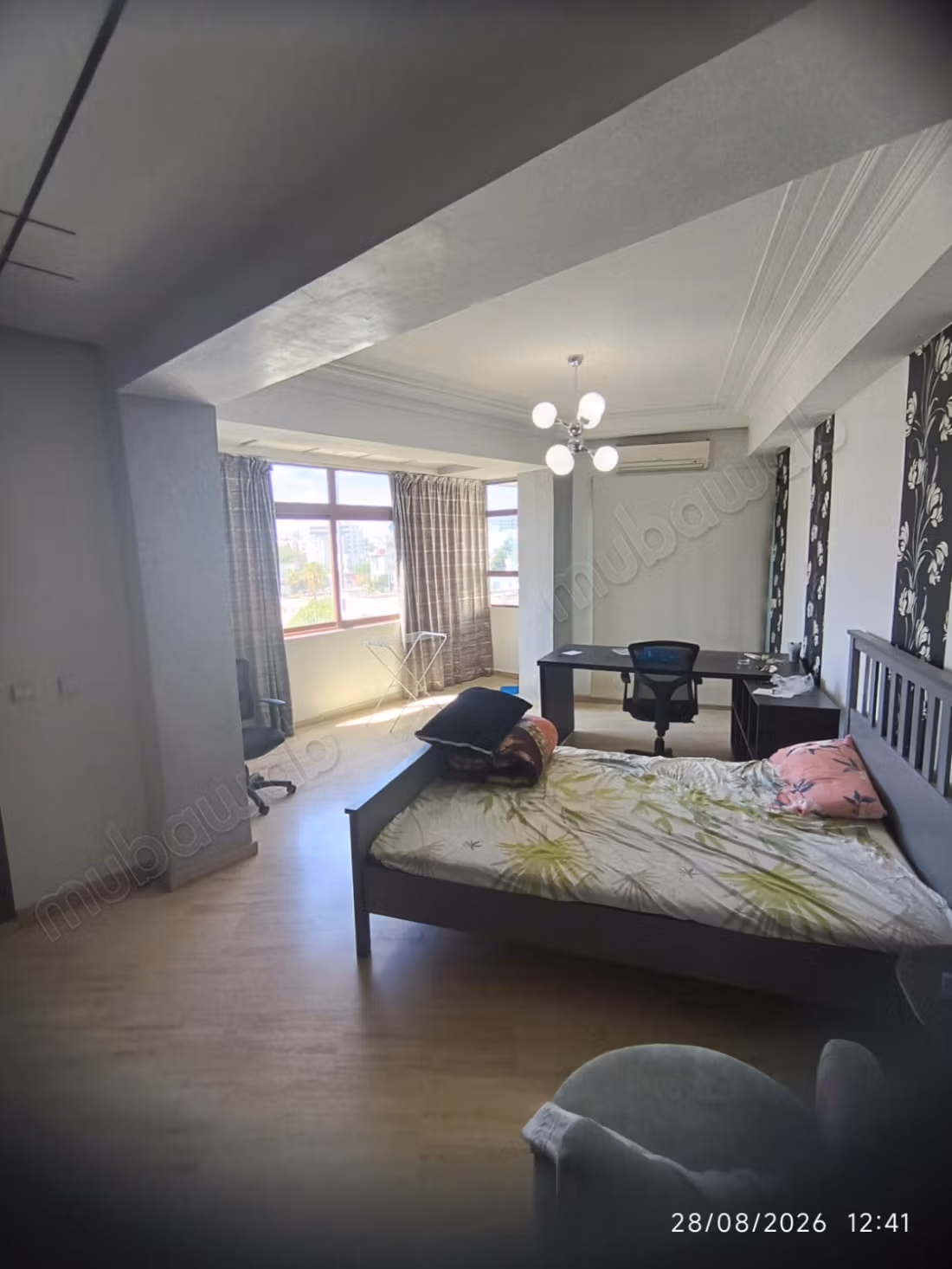Bonito apartamento en alquiler en Palmier. Superficie de 155 m². Bien amueblado