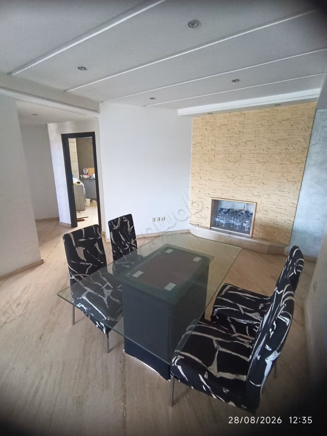 Bonito apartamento en alquiler en Palmier. Superficie de 155 m². Bien amueblado