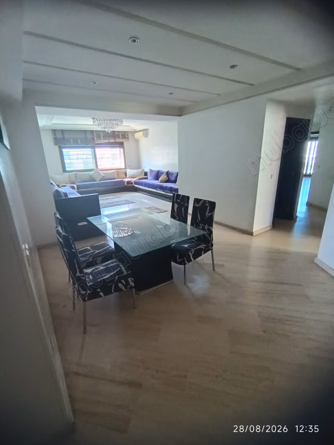Bonito apartamento en alquiler en Palmier. Superficie de 155 m². Bien amueblado