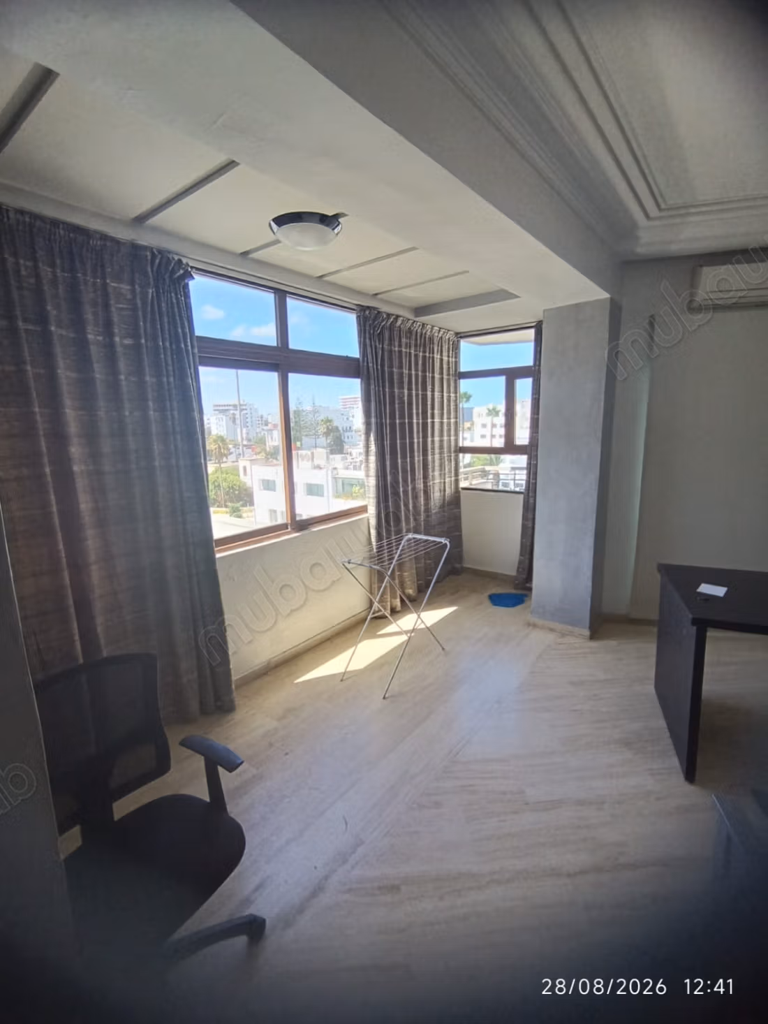 Bonito apartamento en alquiler en Palmier. Superficie de 155 m². Bien amueblado