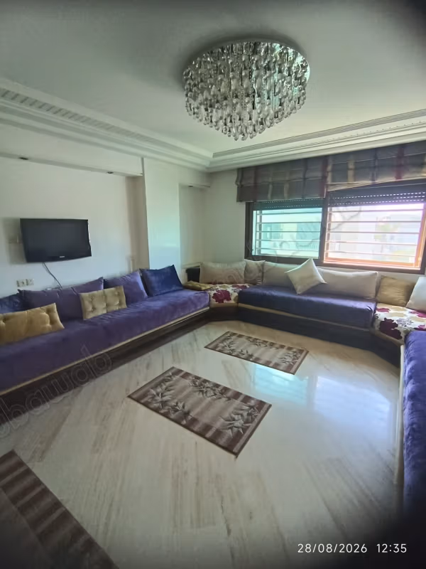 Bonito apartamento en alquiler en Palmier. Superficie de 155 m². Bien amueblado