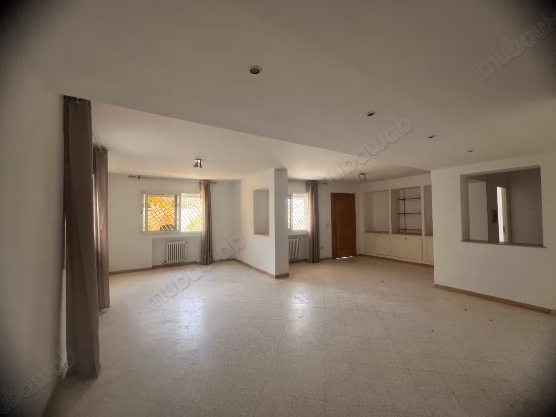In affitto, piano terra di una villa S2 a Ennasr