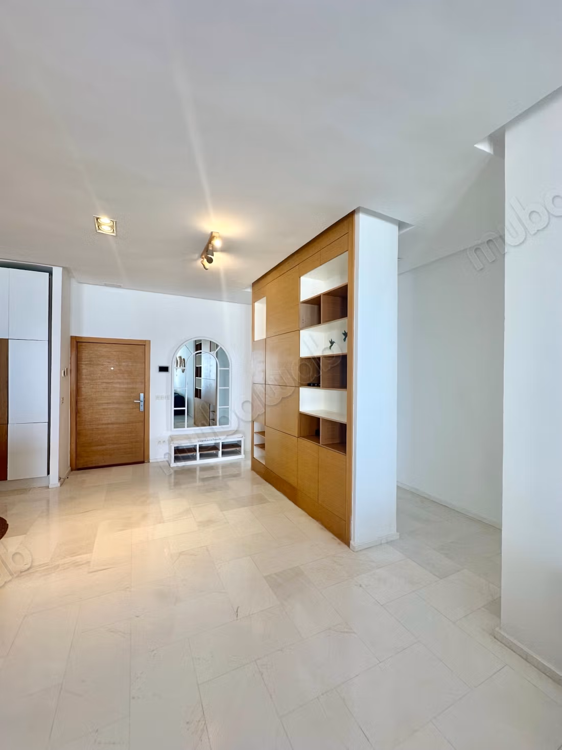 Apartamento en alquiler con vista al mar