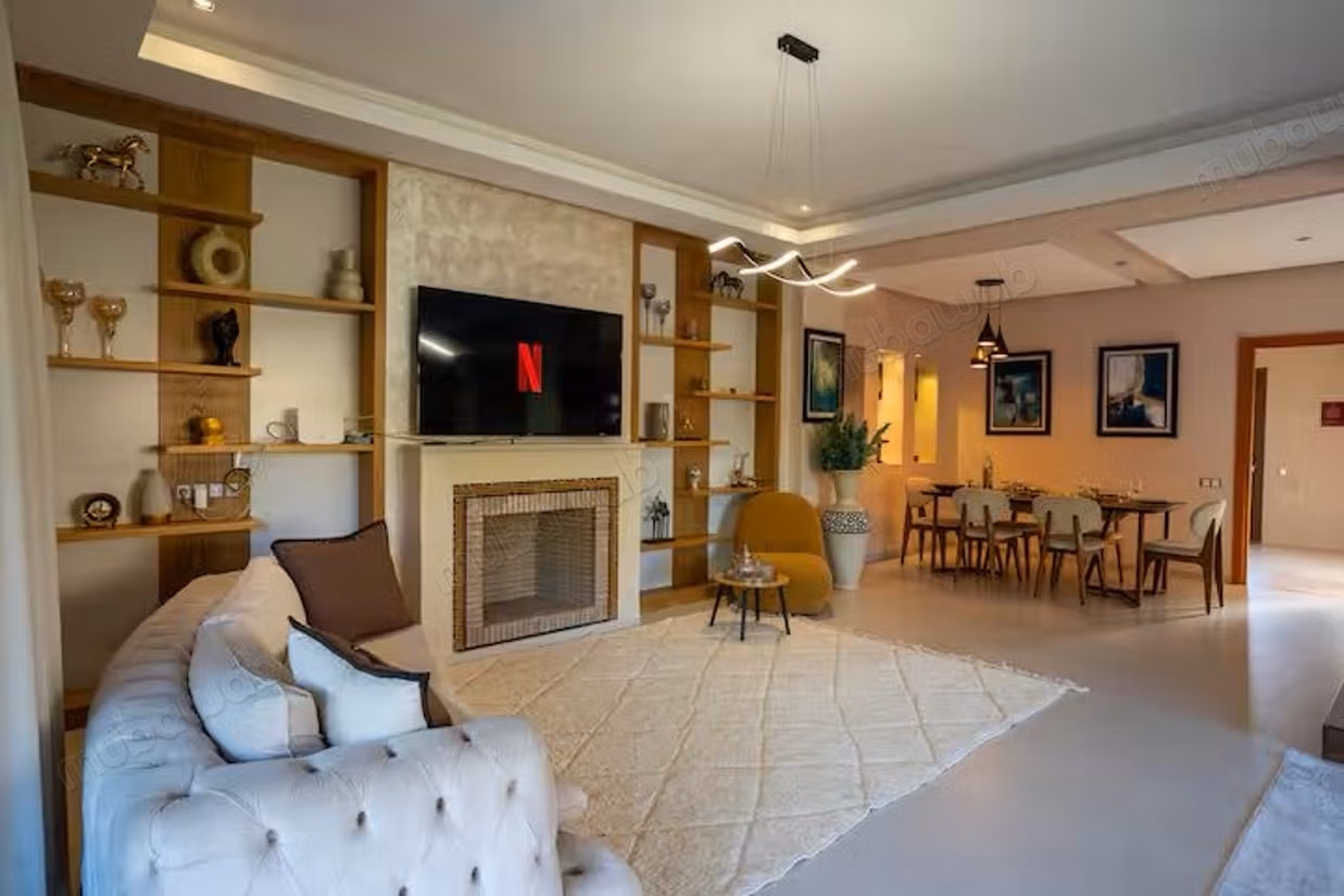 Villa de Prestige – Vue Golf, Piscine & Grand Jardin