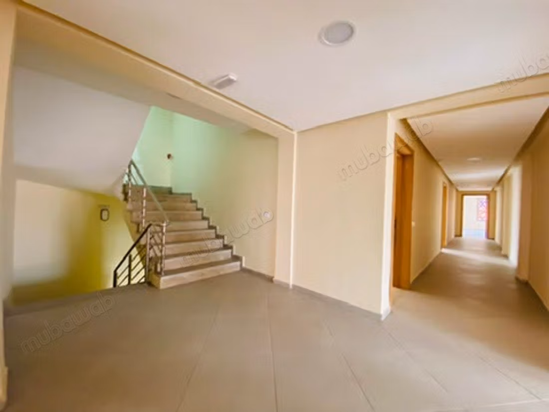Bureaux à vendre et à louer plusieurs surfaces