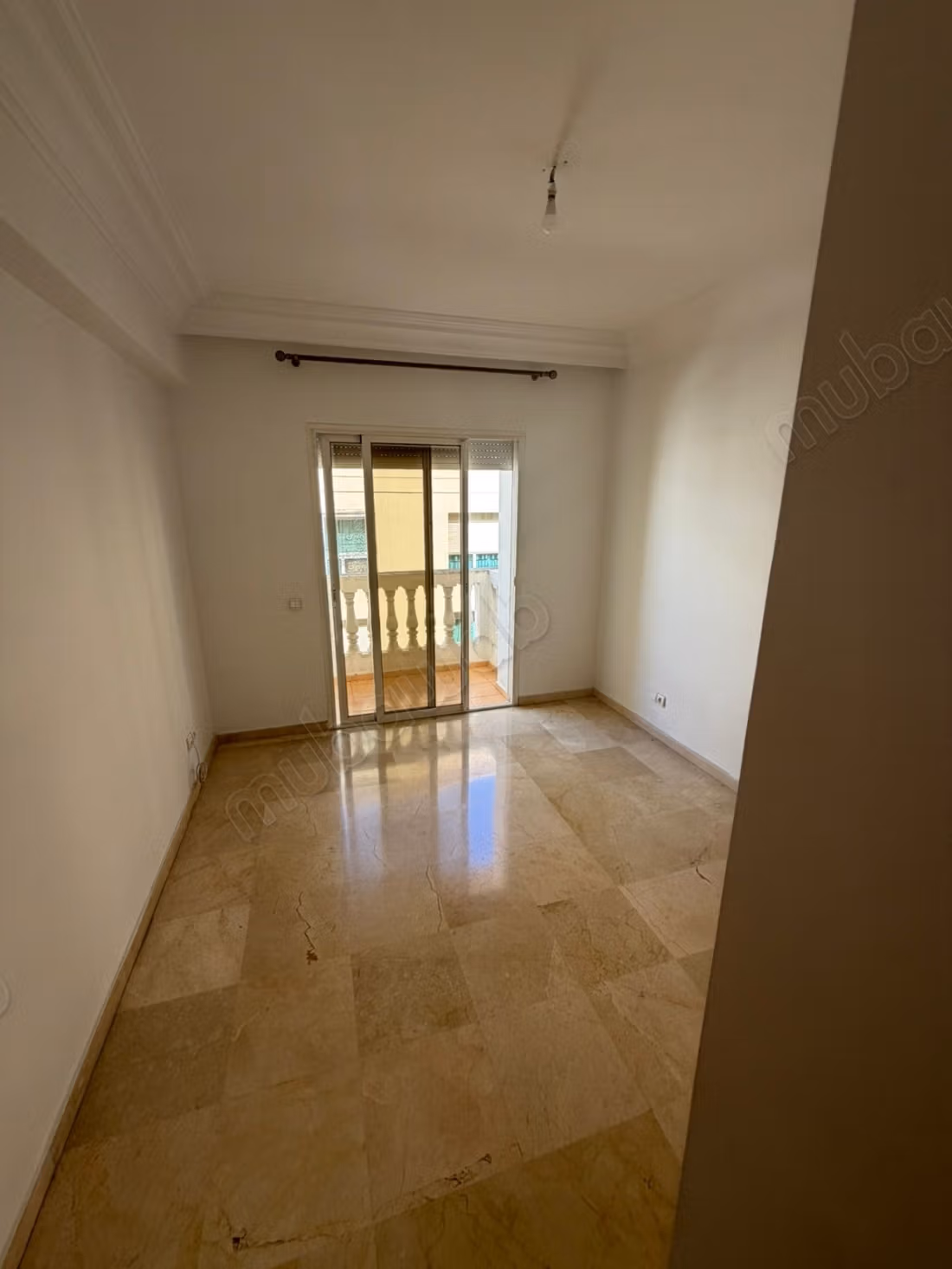 Bel appartement en location à triangle d’or.
Surface totale 148 m²