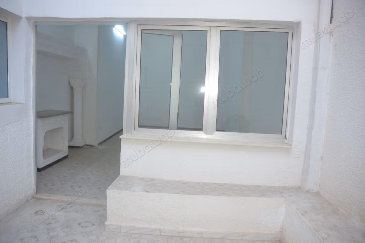 Ground Floor House 75 m2 for Sale in Nabeul City Center