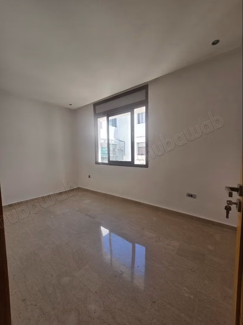 Quartiere delle principesse in vendita un appartamento carino con 3 camere da letto