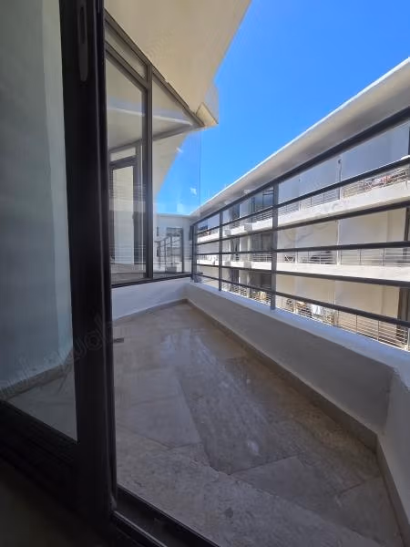 Quartiere delle principesse in vendita un appartamento carino con 3 camere da letto