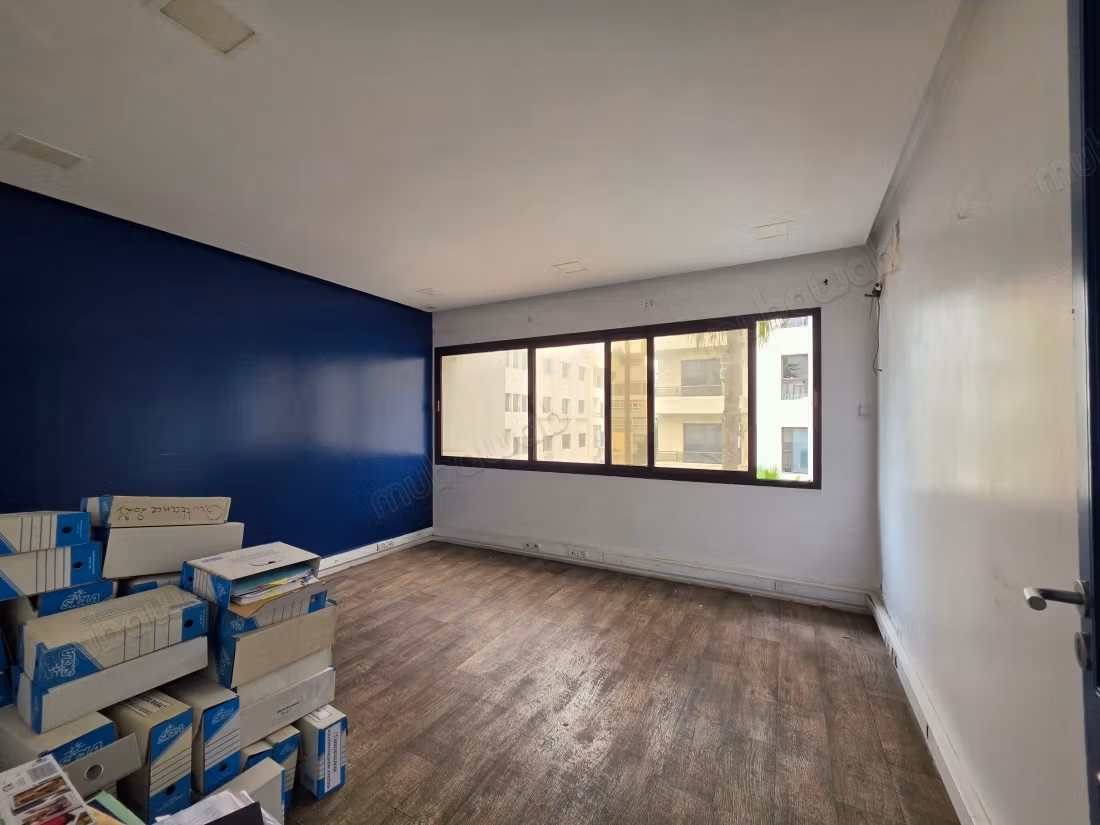 Oficina de 152 m², amueblada, Gauthier