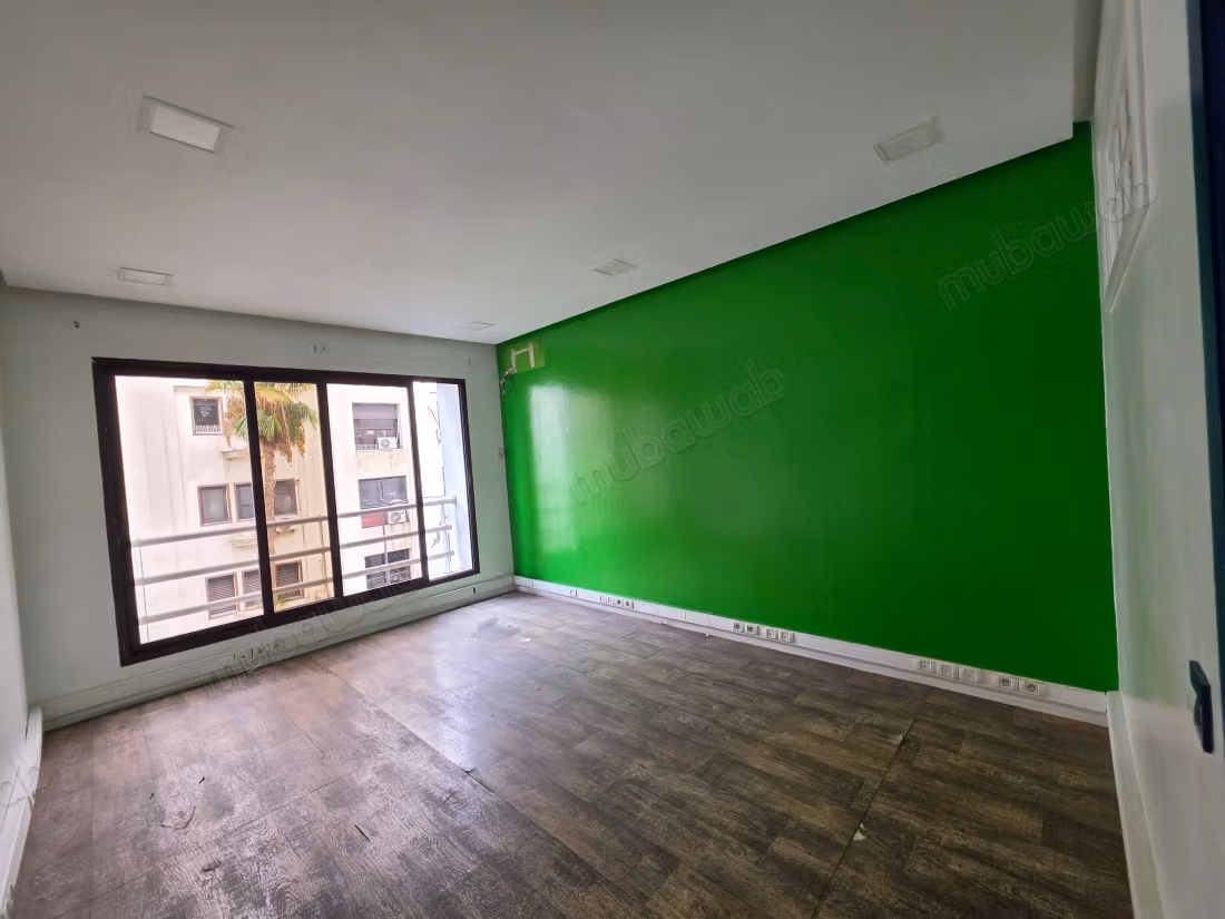 Oficina de 152 m², amueblada, Gauthier