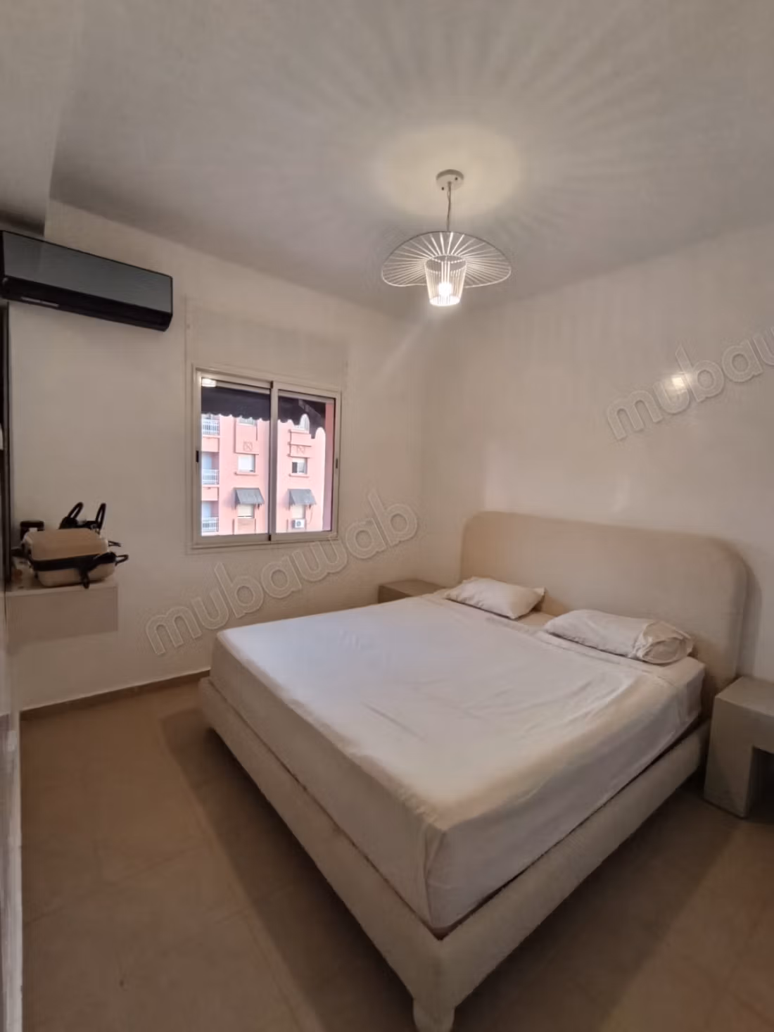 Appartement à louer à Ain Mezouar. Superficie totale 80 m². Meublé