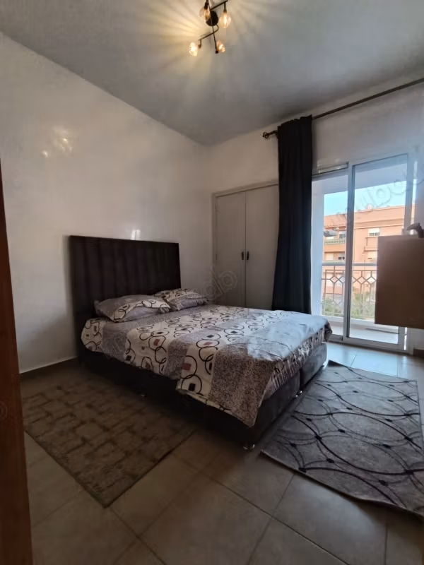 Appartement à louer à Ain Mezouar. Superficie totale 80 m². Meublé
