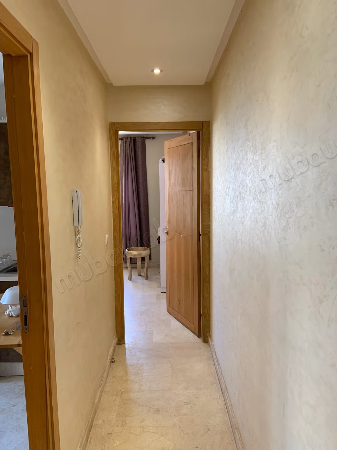 À louer bel appartement meublé les collines