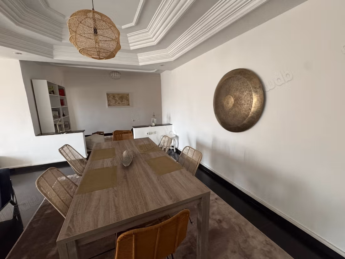 Apartamento T4 amueblado – Guéliz / Carré Eden