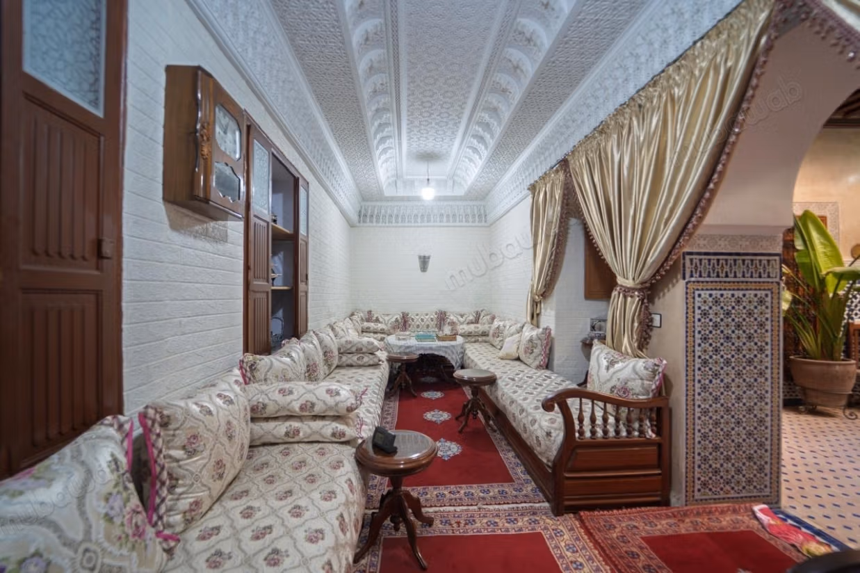 Riad magnifique de 162 m² entièrement titré Derb Dabachi Rénovation minimale
