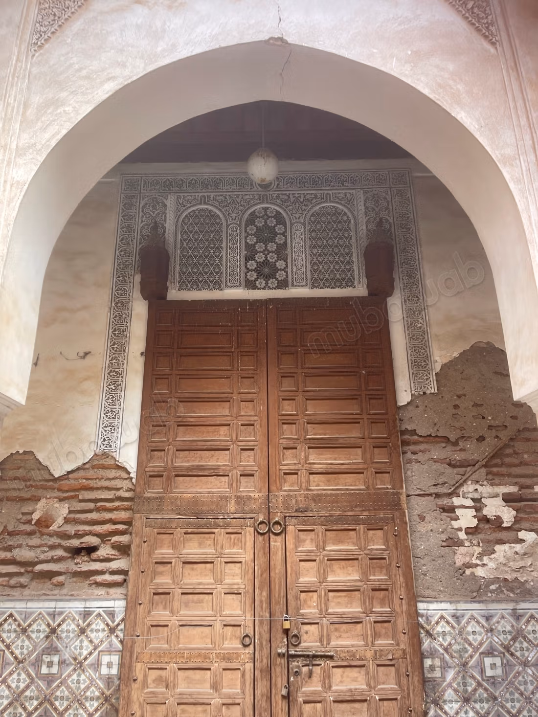 Riad Ancien à Titre Complet Rare de 400 ans Dôme Zouak Hart Esoura 416m2