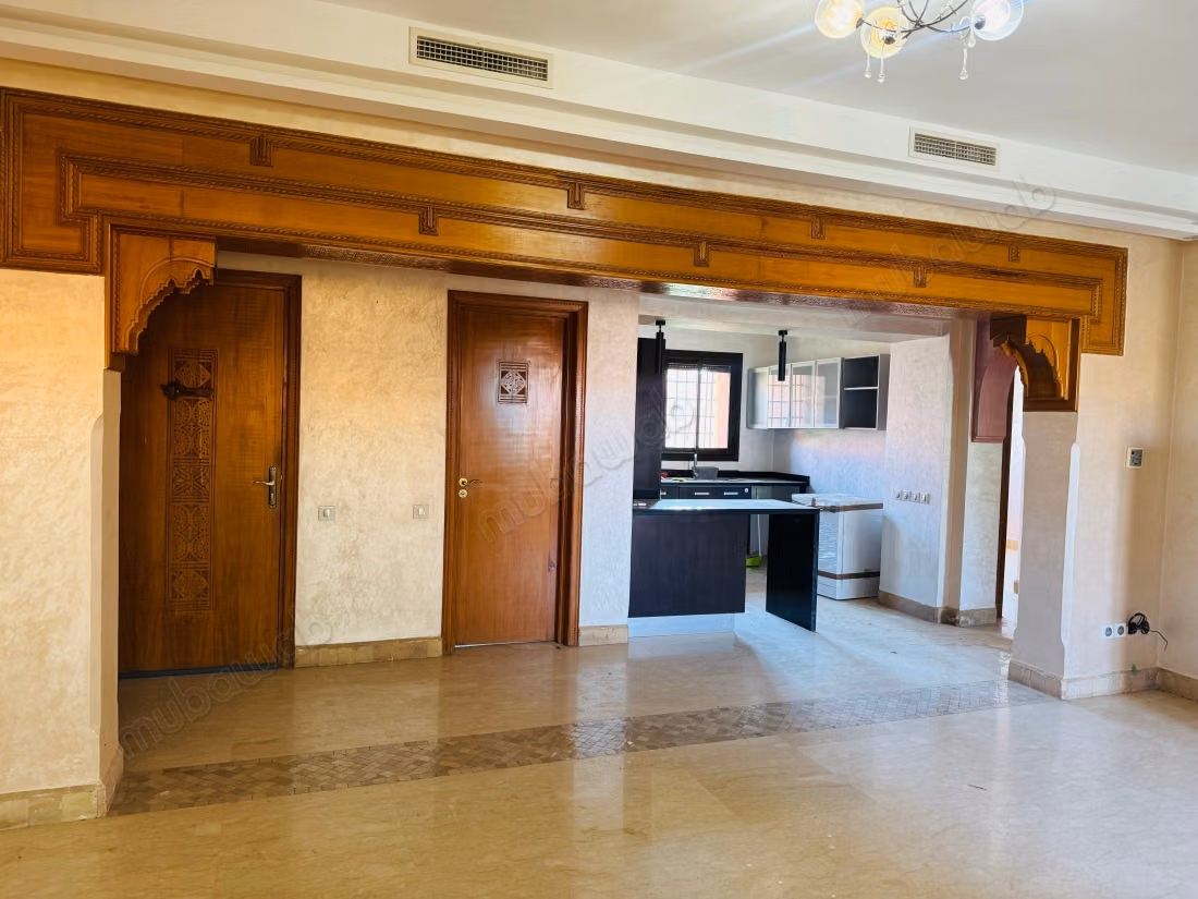 Spacieux appartement à louer vide proche de l’agdal