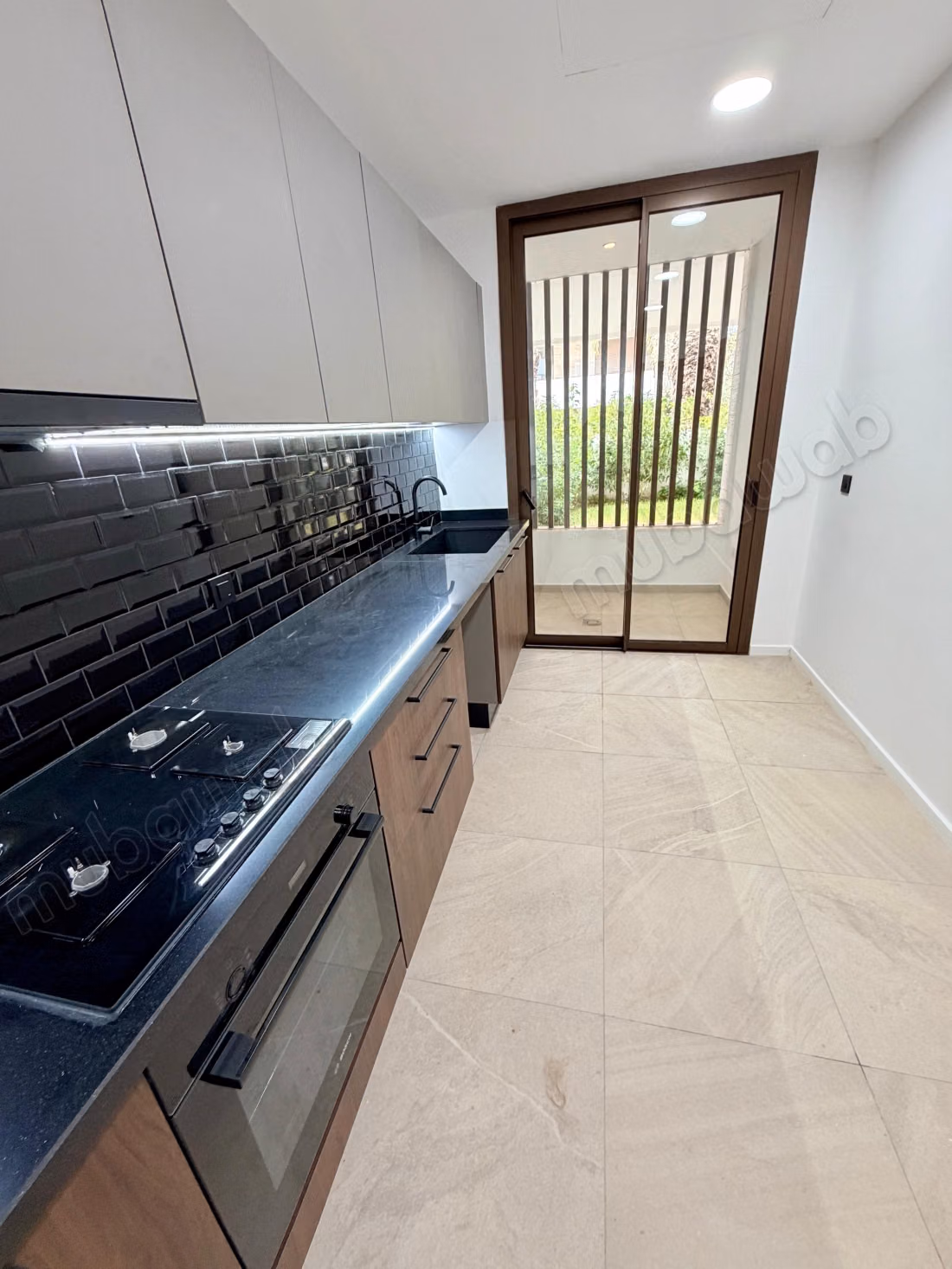 Superbe appartement en rez de jardin à l'orangeraie 
Souissi