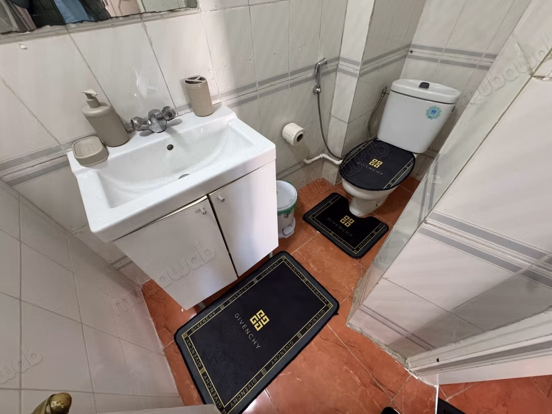 Appartement en location vacance au plein centre avec terrasse et wifi