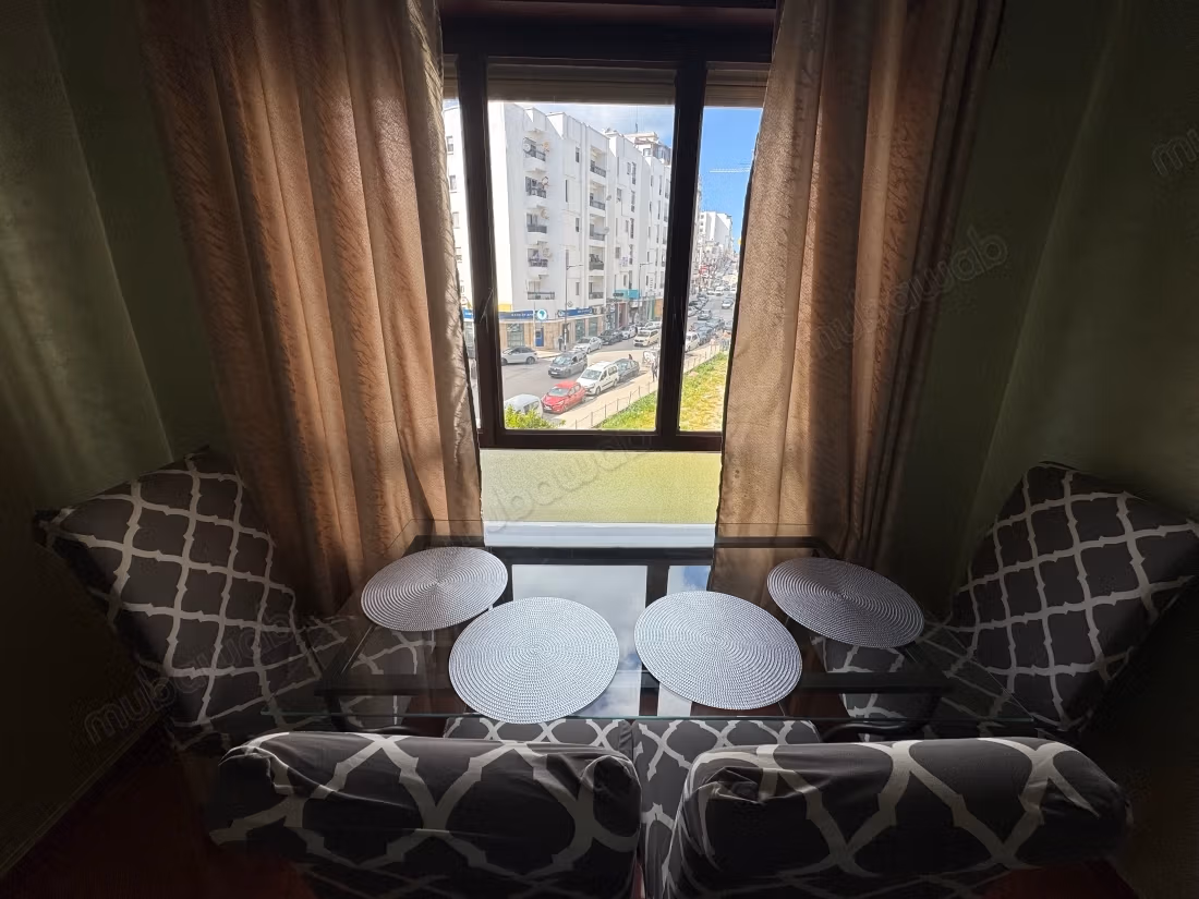 Appartement en location vacance au plein centre avec terrasse et wifi