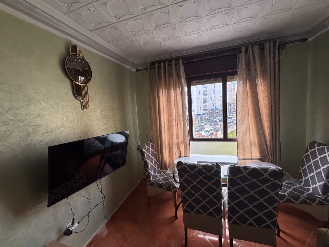 Appartement en location vacance au plein centre avec terrasse et wifi