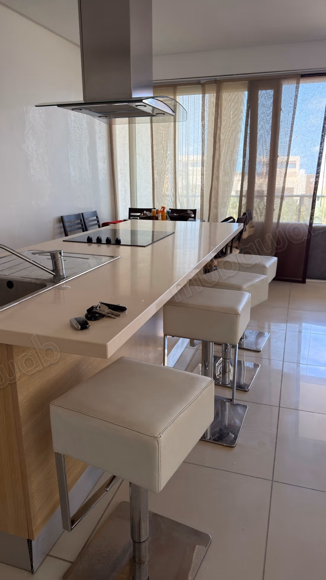 Appartement en location à Dar Bouazza. 2 belles chambres. Meublé