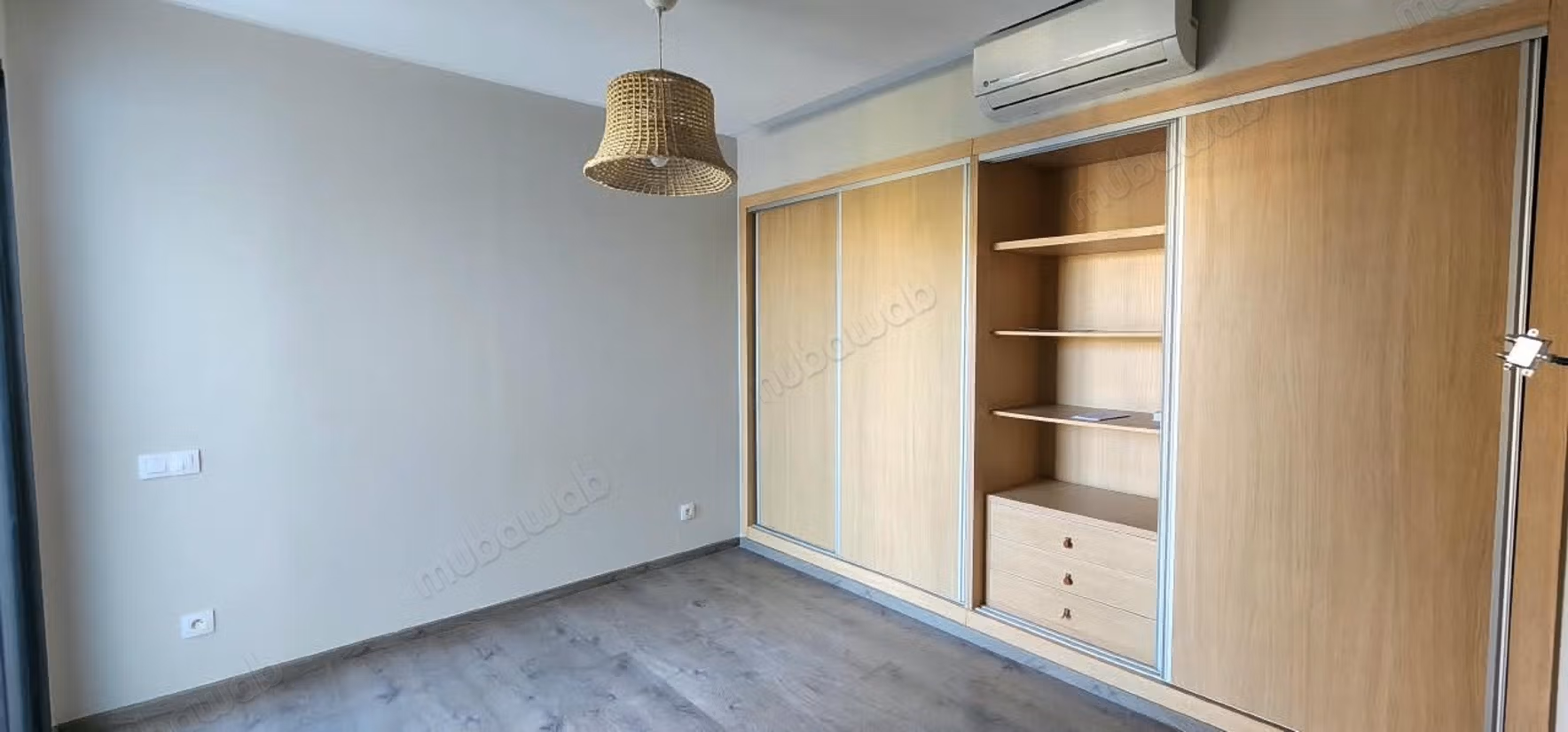 Superbe appartement en location à Dar Bouazza
