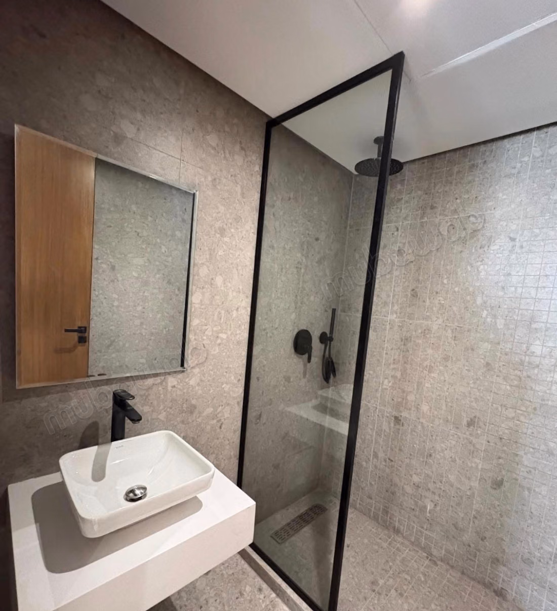 A louer appartement ths a cfc