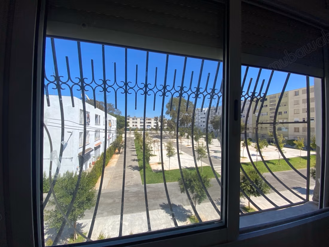 Très bel appartement en location à Aviation Mabella.
Surface de 75 m²