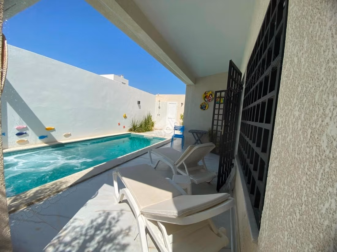 Villa jumelée en vente