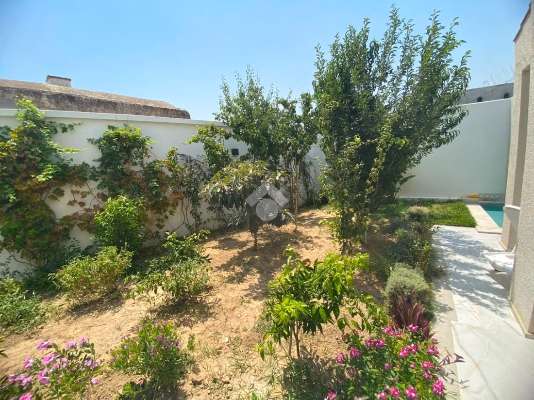 Villa jumelée en vente