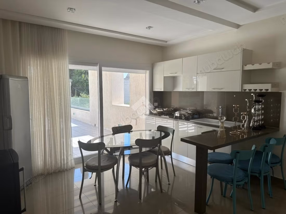 Villa indipendente in vendita