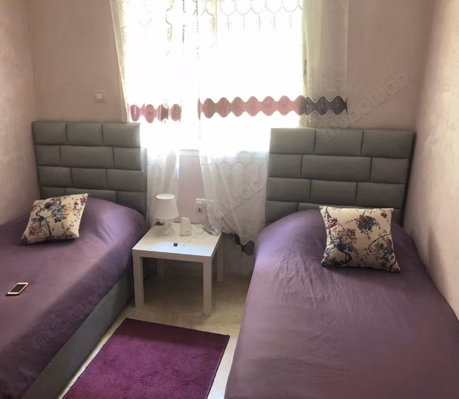 Louez cet appartement à Quartier Industriel. Surface totale 65 m². Bien meublé