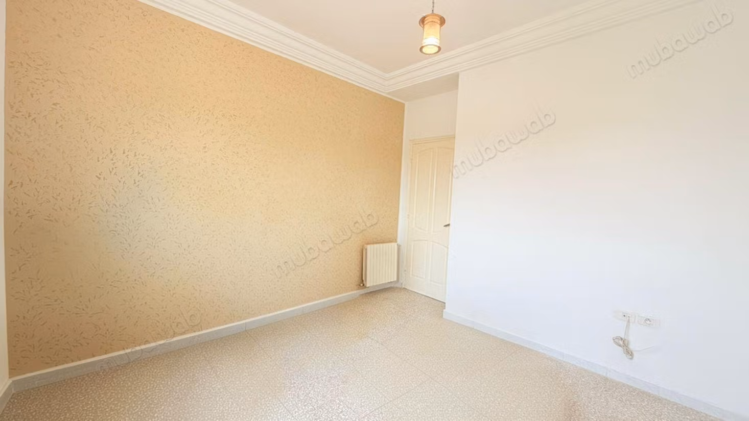 S2 avec un balcon en vente