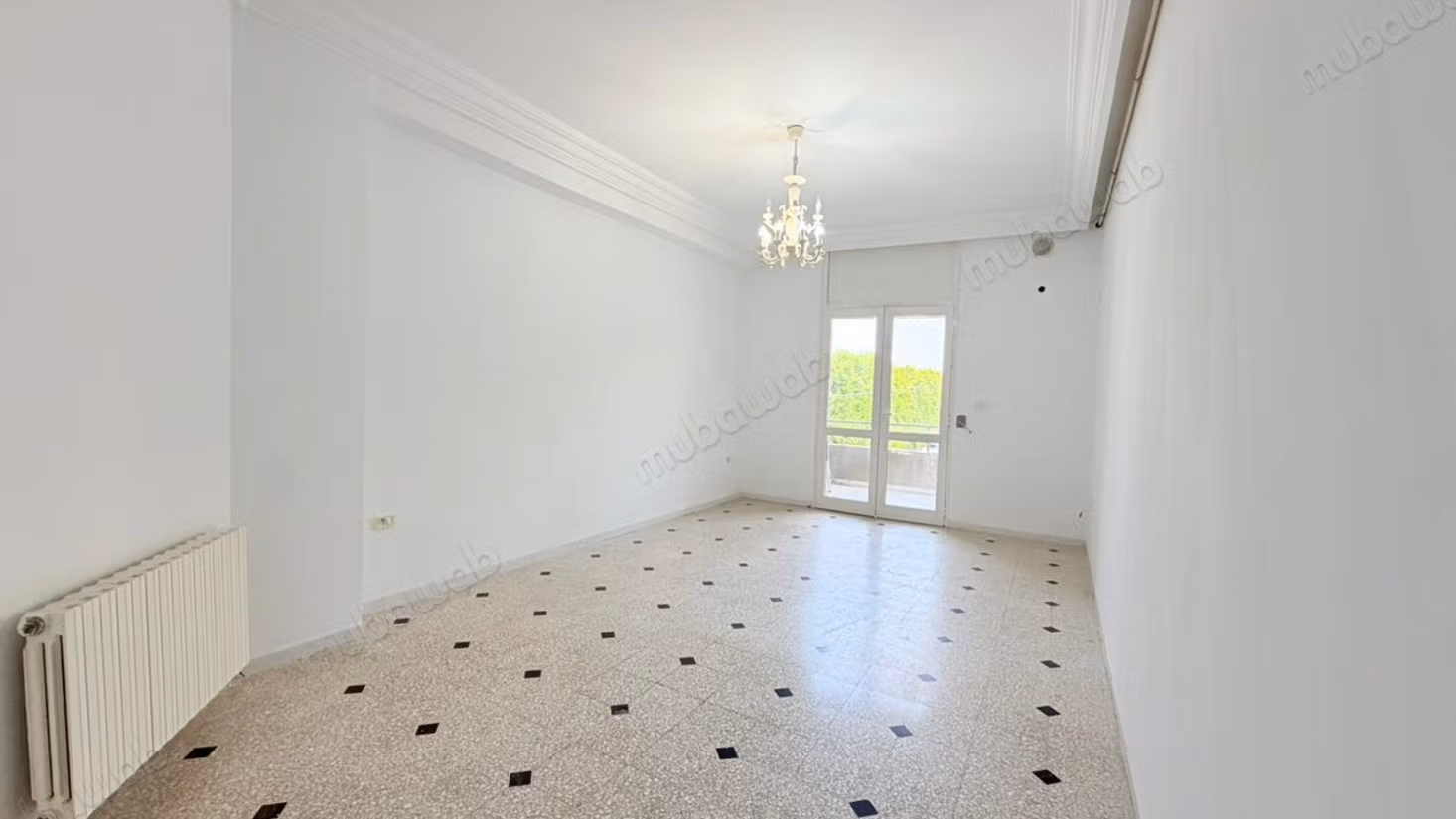 S2 avec un balcon en vente