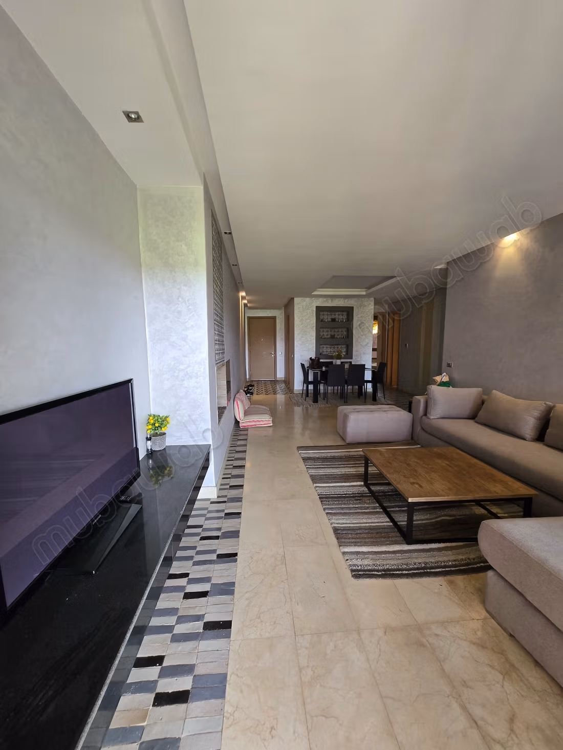 Superb apartamento en alquiler en Agdal. Superficie de 100 m²