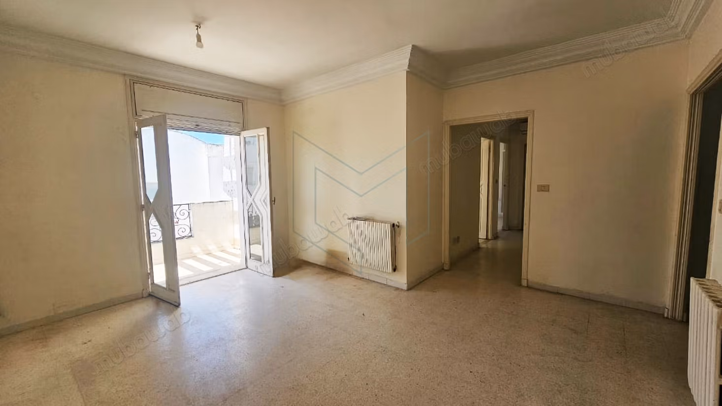 À louer un appartement S2 vide à Ariana