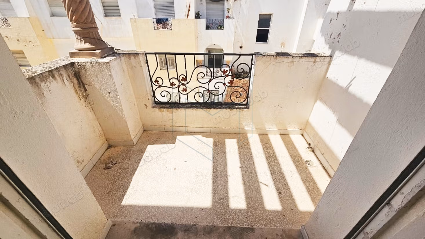 À louer un appartement S2 vide à Ariana