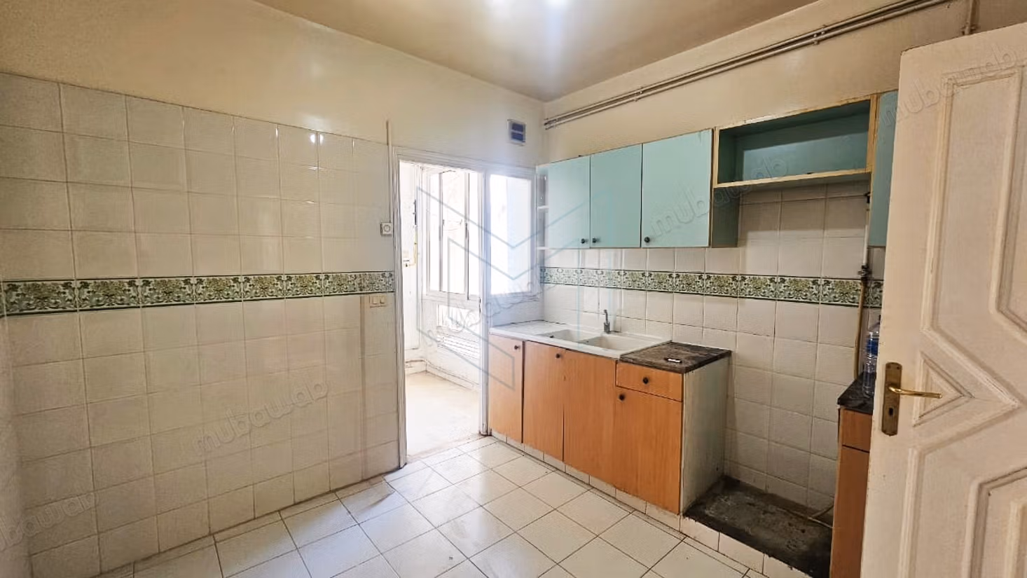 À louer un appartement S2 vide à Ariana