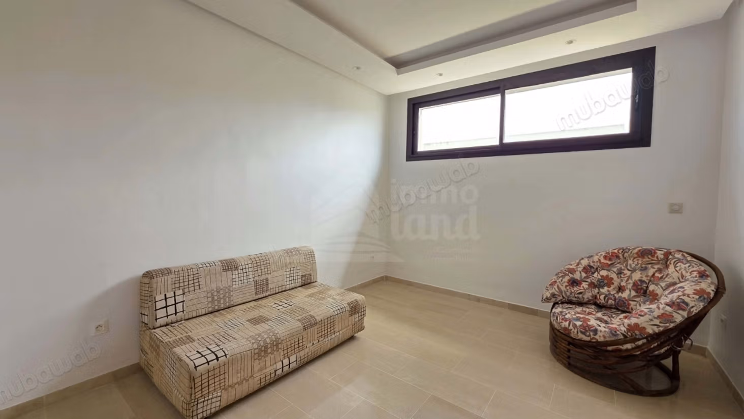 In affitto un piano della villa s3 a Chotrana3