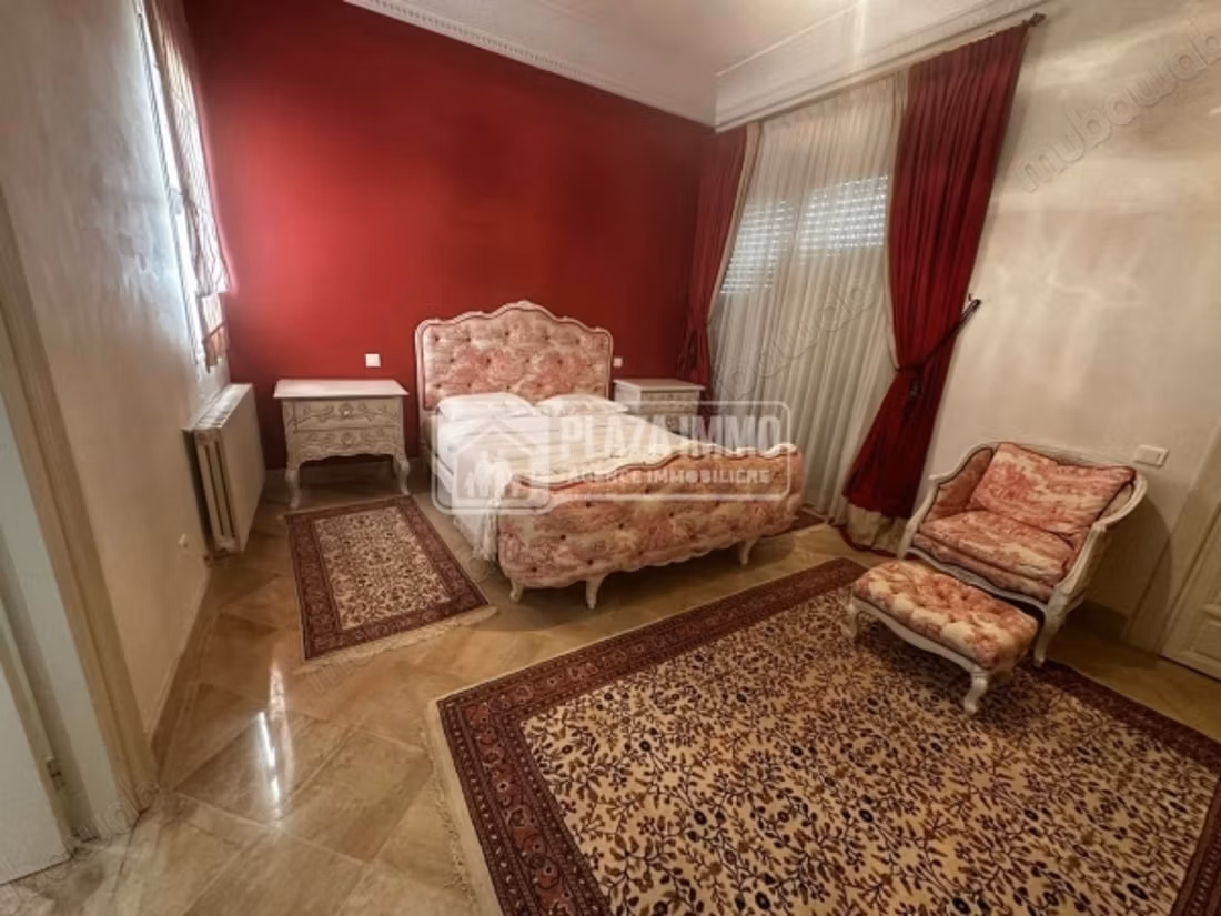 FOR SALE Villa in the tourist area of Gammarth
