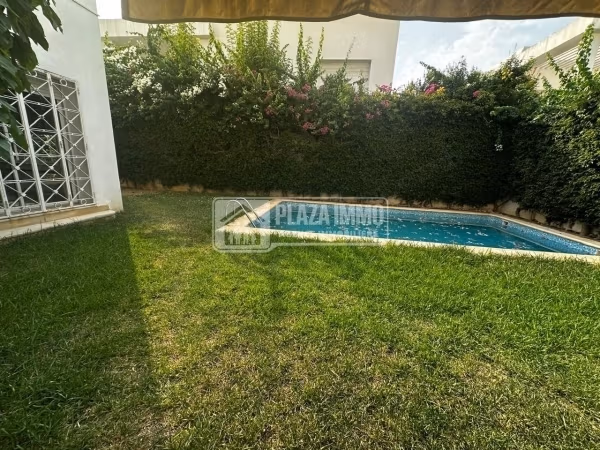 IN VENDITA Villa zona turistica di Gammarth